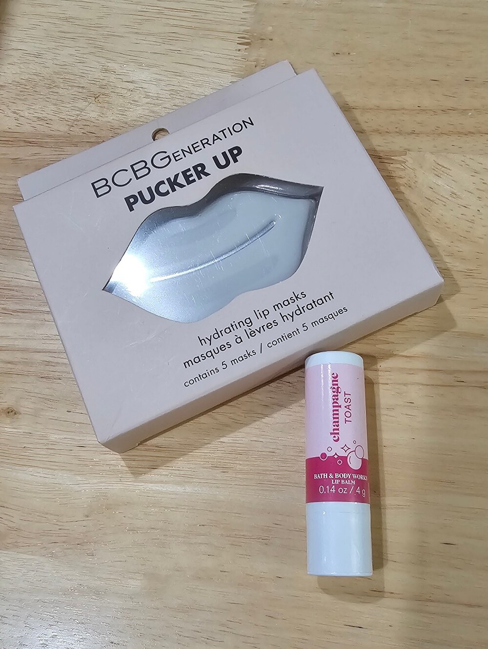 BCBG Pucker Up Hydrating Collagen Lip Masks Set 5 & Champagne Toast Lip Balm NWT